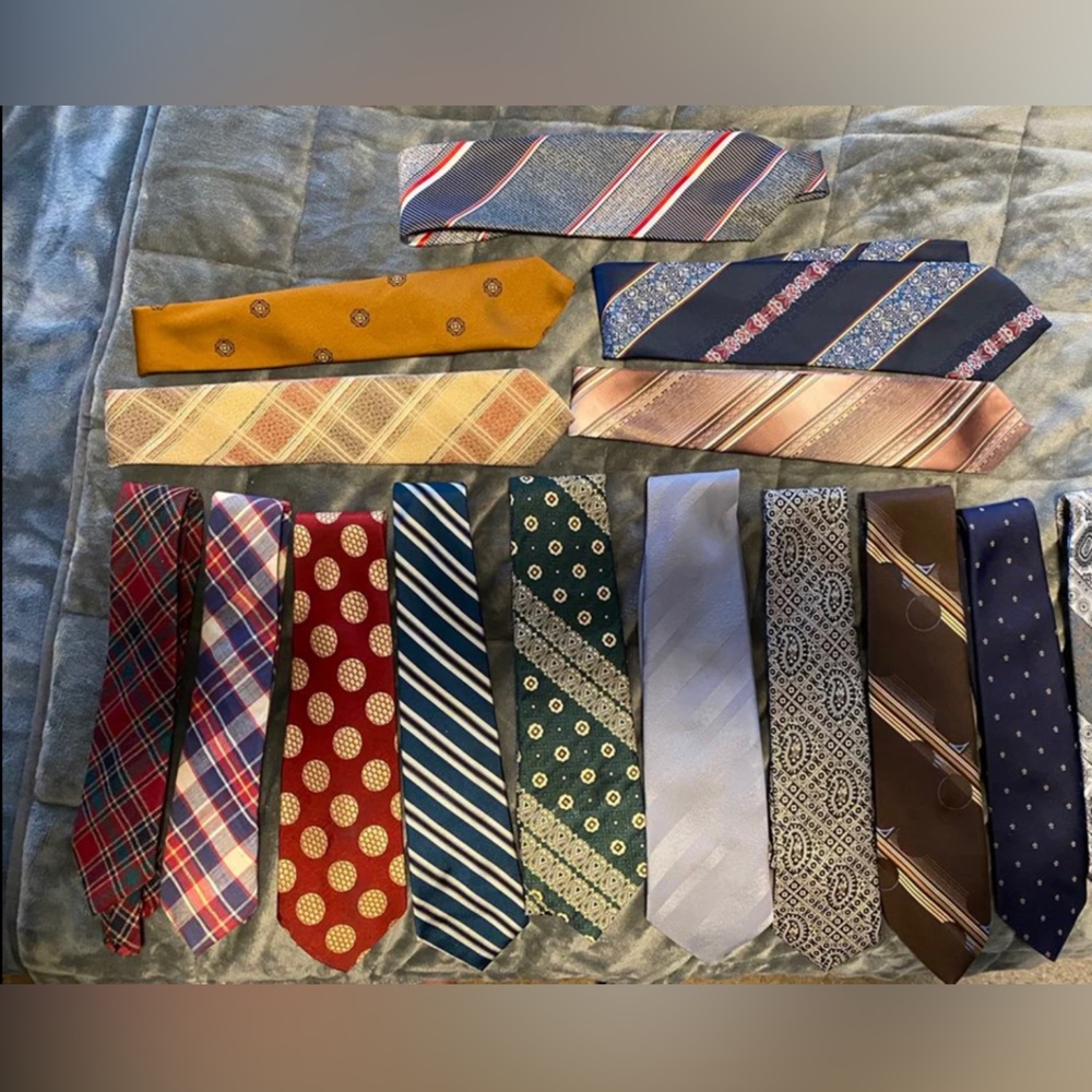 15 Vintage Neckties